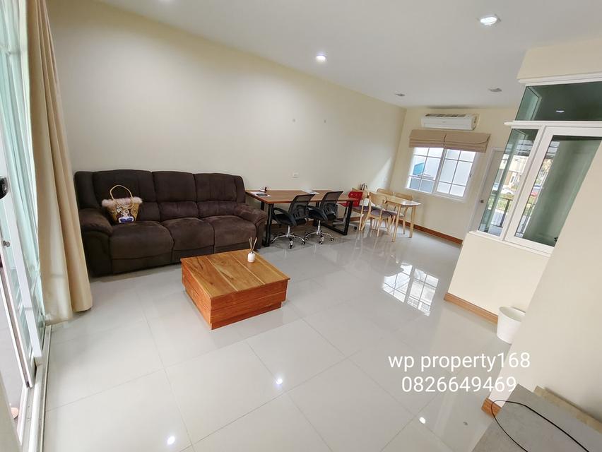 ขายโกลเด้นซิตี้ ปิ่นเกล้า-จรัญ ทาวน์โฮม 2 ชั้น 4 นอน 3 น้ำ 2 จอดรถในบ้าน หน้าบ้านติดสวน วิวสวย บรรยากาศดี 2