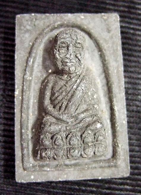 หลวงปู่ทวด เนื้อว่าน หลังสถูป พิมพ์กลักไม้ขีด ( L 7 - 132 ) รูปที่ 6