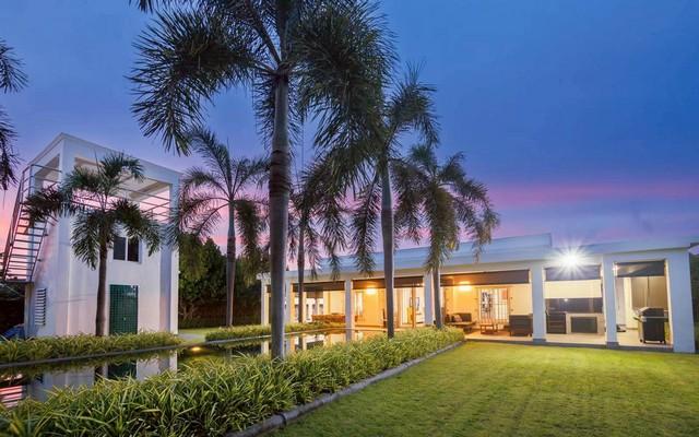 ขายบ้านวิลล่าหรูสไตล์โมเดิล ขอบอ่างมาบประชัน พัทยา จังหวัดชลบุรี 2