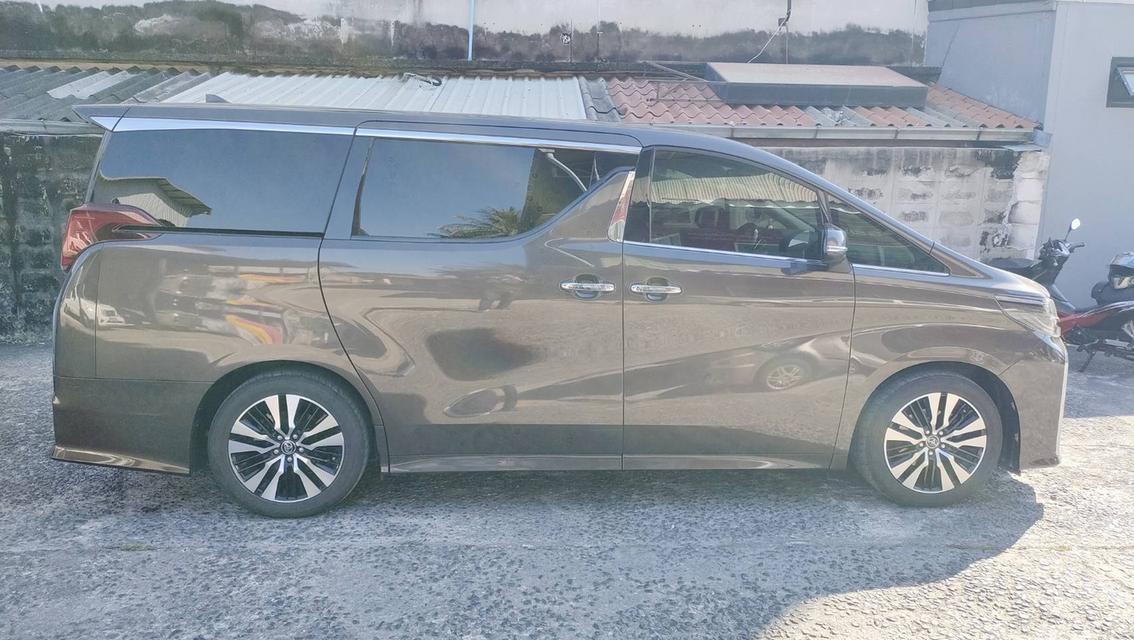 รถบ้านขายเองมือเดียว ปี 2019 Toyota ALPHARD 2.5 VIP Van ไมค์แท้วิ่งแค่ 44,xxx สวย รูปที่ 9