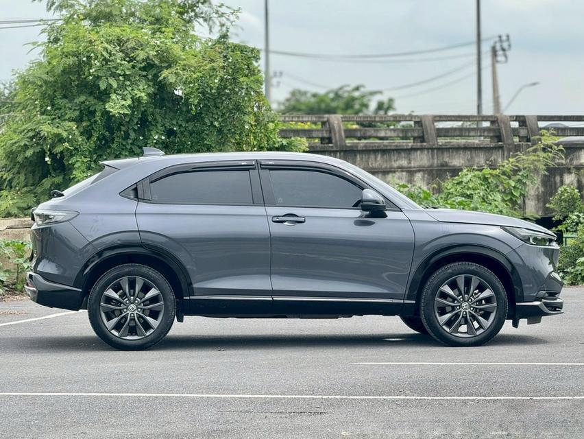 HONDA HRV Wagon 4dr e:HEV RS E-CVT FWD 1.5i (Hybrid) Y23 สีเทา   ออโต้  8