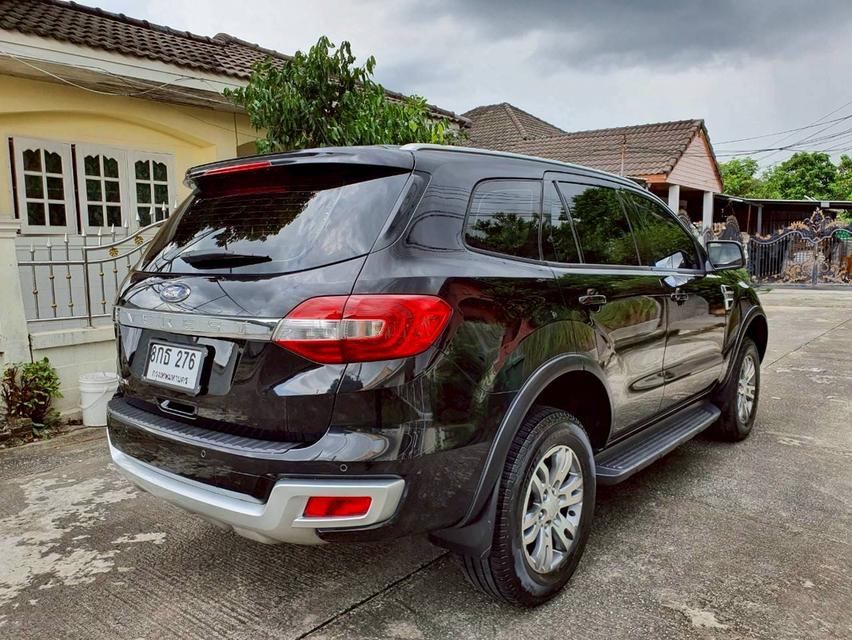 #FORD EVERREST 2.2 TITANIUM 2WD ปี 2017 สีดำ✔️เกียร์ A/T #มีประกันชั้น1 ราคา 499,000 บาท สอบถาม 085 337 55 37