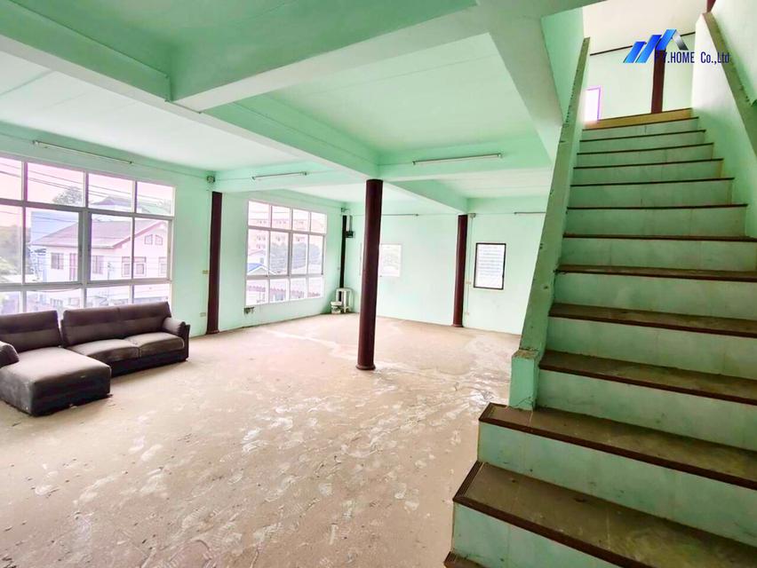 ขายอาคารพาณิชย์ 4 ชั้นครึ่ง รามอินทรา 46 แยก 2-1 8