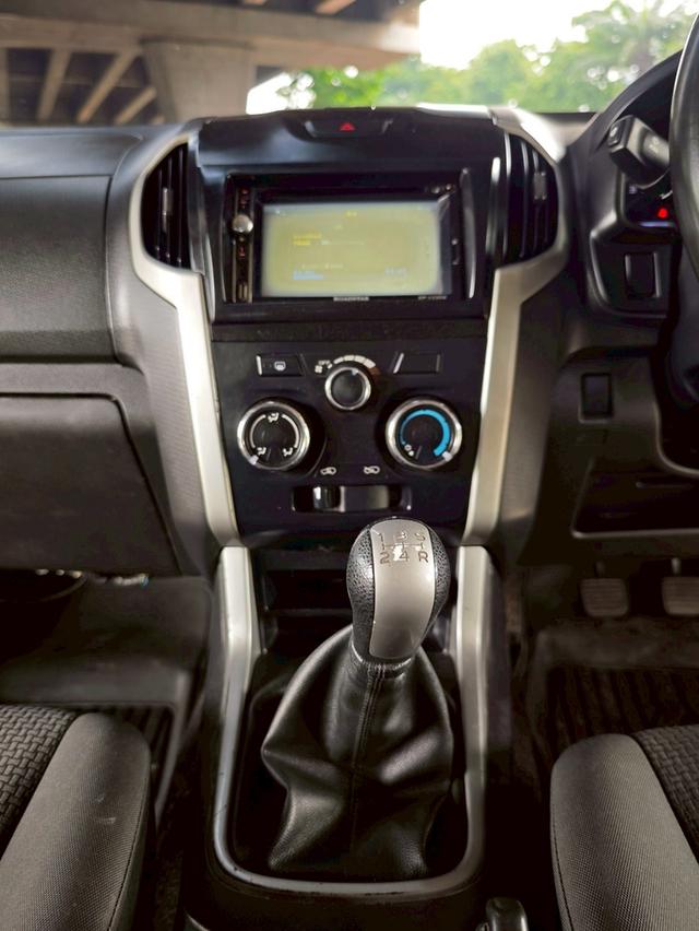 Isuzu D-Max Space Cab 2.5 Ddi Z Hi-Lander MT ปี 2012 รถสวยไมล์น้อย  13
