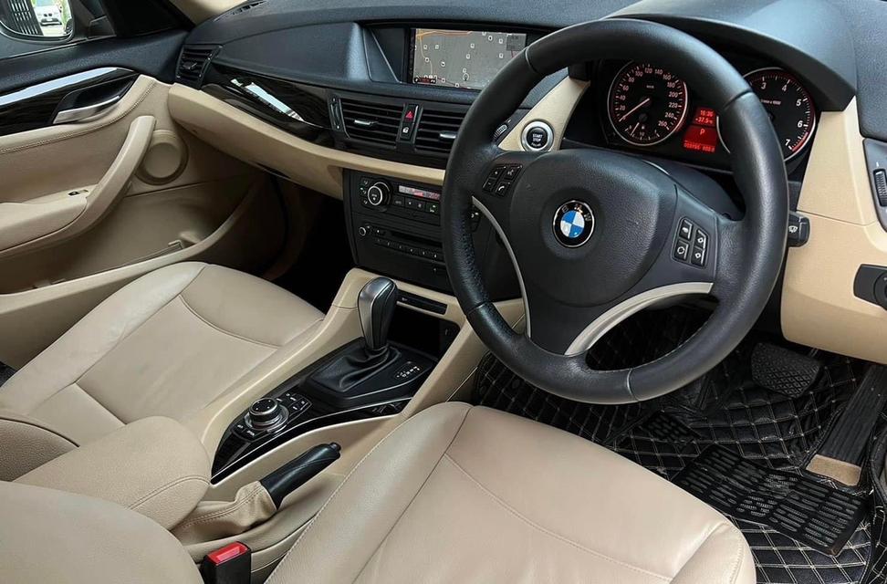 BMW X1 จอใหญ่ เนวิเกเตอร์ ปี2013 วิ่ง80000KM  รถศูนย์ เข้าศูนย์ตลอด 2