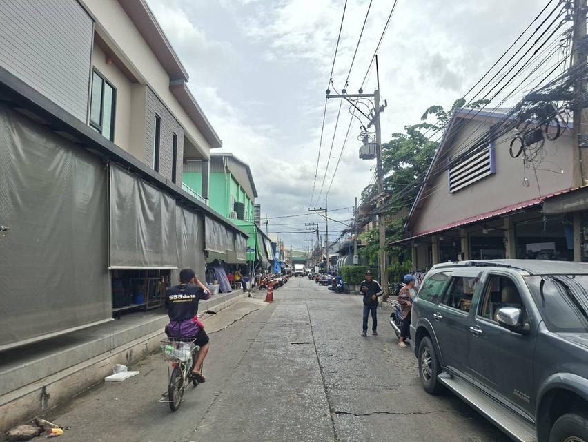 ขายบ้านพร้อมที่ดิน ทำเลค้าขาย อยู่กลางใจตลาด.4.มุมเมือง 9