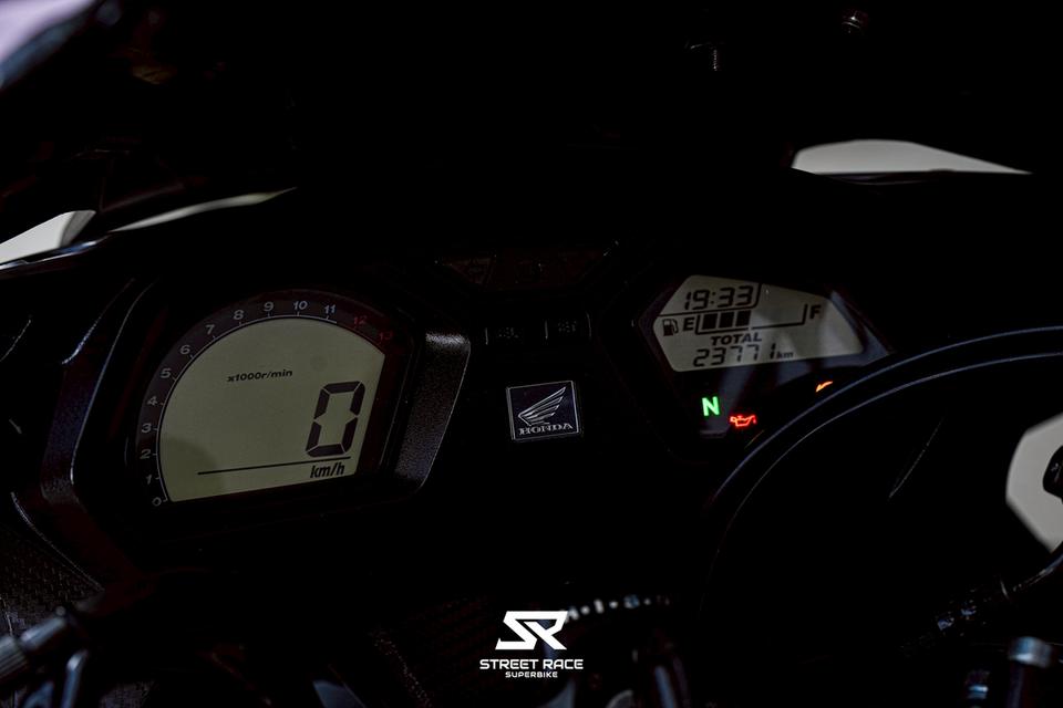 🔥 honda cbr650f ปี 2018 สีเทา หล่อ ดุดัน พร้อมขี่! 🔥 รูปที่ 3
