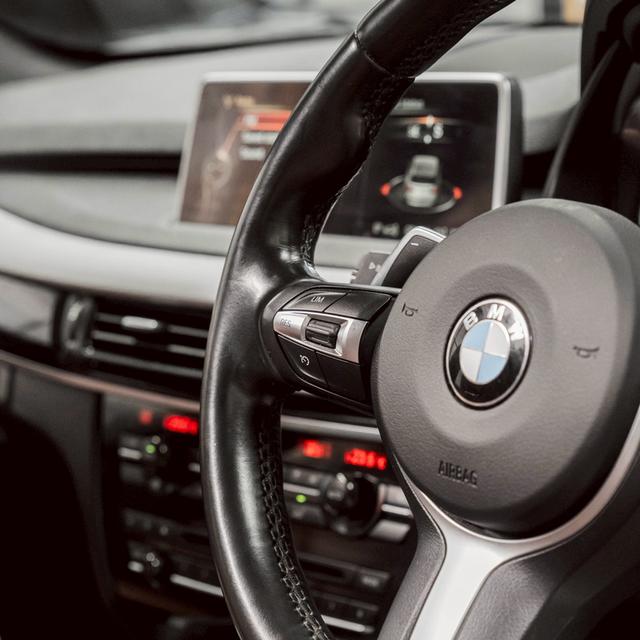 รหัสรถ 67GG8359 BMW X5 Drive #40e M Sport 2017 12