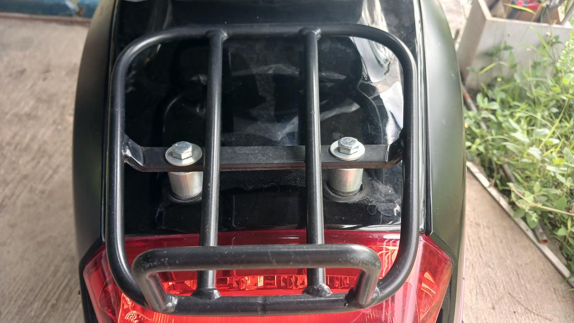 ตะแกรงหลังแลมเบรตต้าv125-v200 รูปย่อยที่ 3