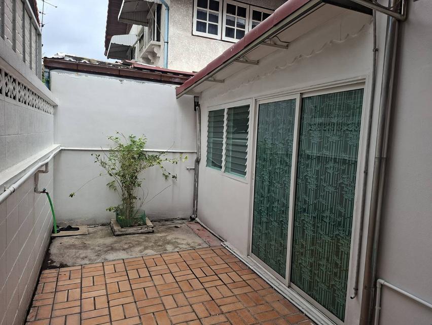 บ้านแฝด 3 ห้องนอน 2 ห้องน้ำ 15