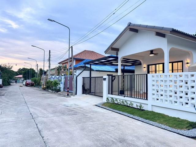 บ้านเดี่ยว 52 ตารางวา ซอยถนนสุขุมวิทพัทยา 15 แยก 12 ทำเลดี เดินทางสะดวก ใกล้แหล่งชุมชน 1