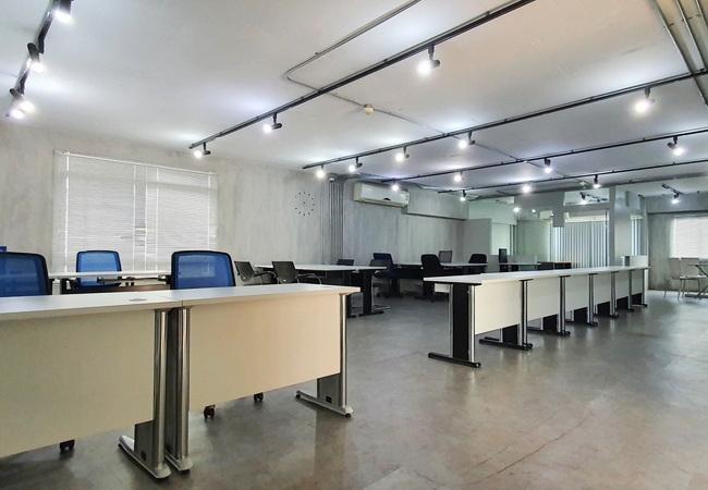 ให้เช่าออฟฟิศ สำนักงาน วิชั่น บิสิเนส พาร์ค เนื้อที่ 113 ตร.ม. พร้อมอยู่ ทำเลดี 2