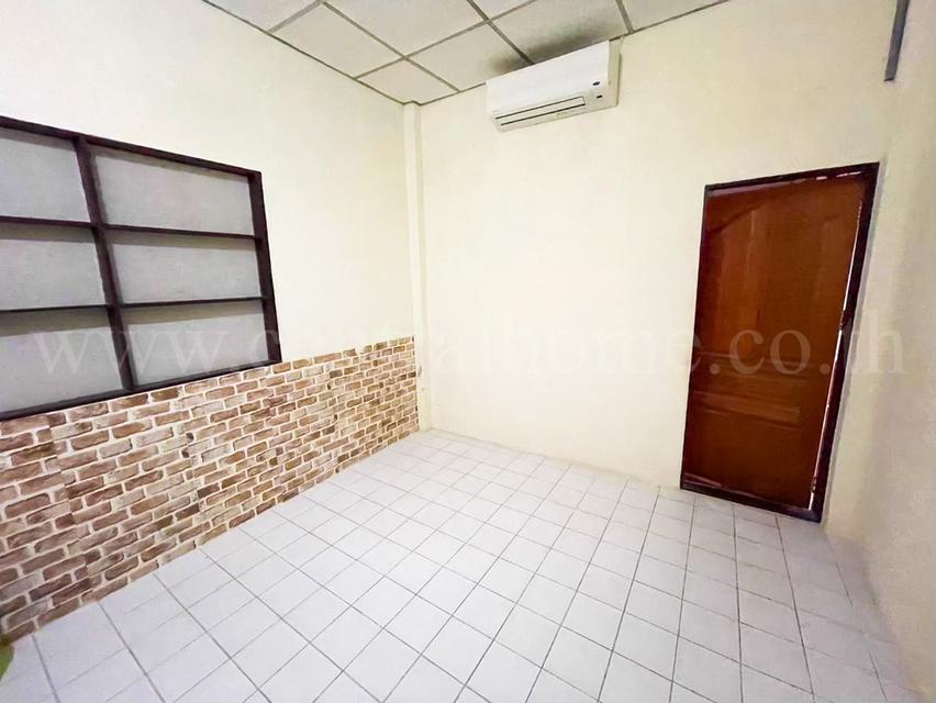 บ้านเดี่ยวพร้อมที่ดิน 80 ตร.วา ซอยวัดกู้ - ปากเกร็ด นนทบุรี 8