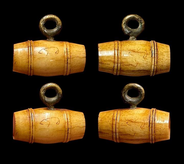 ตะโพน หลวงพ่อพัก วัดโบสถ์ อ่างทอง ตะโพนโบราณ