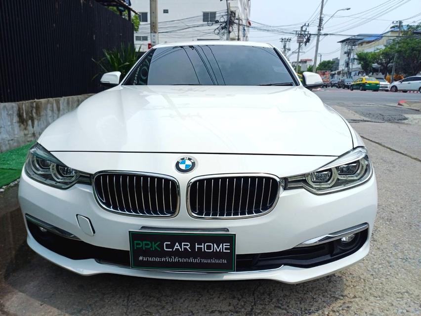 2017 BMW 320D LUXURY LCI AUTO สภาพสวยจัด