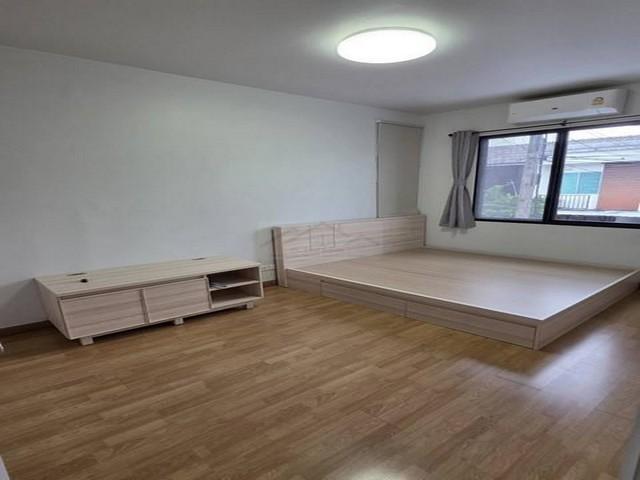 PB5913ให้เช่า ทาวน์โฮม 2 ขั้น หลังมุม ย่านลาดปลาเค้า หมู่บ้านอารียา เดอะคัลเลอร์พรีเมี่ยม3 ใกล้ ม.เกษตรฯ 13