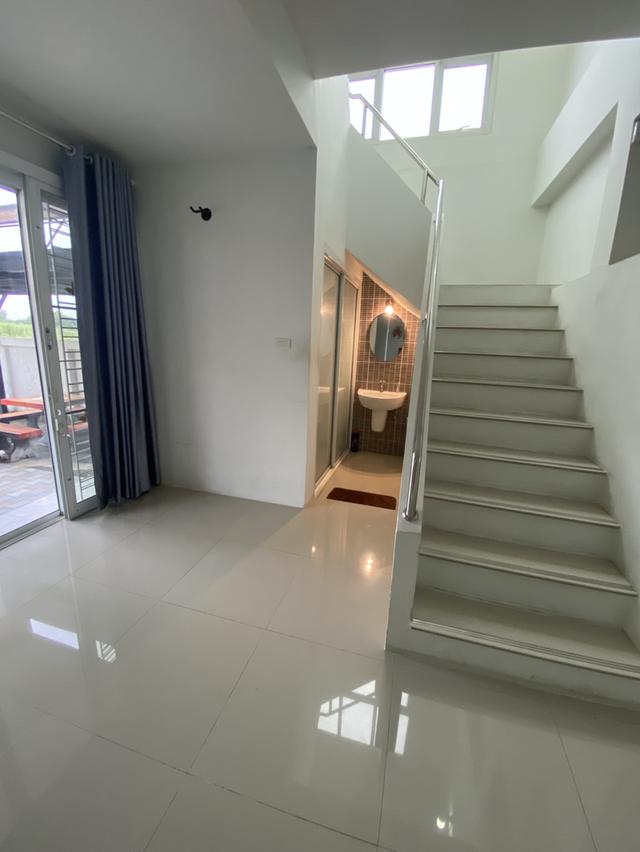 ขายทาวน์โฮมสไตล์บ้านแฝดหลังมุมวิวทุ่งนา 3