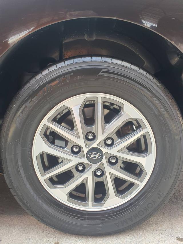 Hyundai H-1 2.5 Deluxe ปี 2019 สีน้ำตาลดำ รถมือ1 เช็คศูนย์ 13