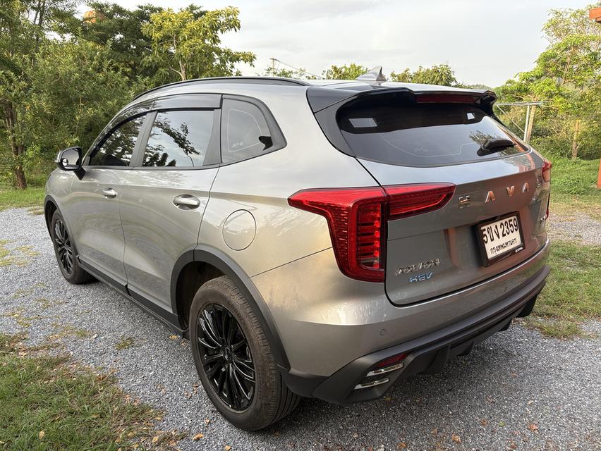 ขายรถ HAVAL JOLION SPORT 1.5 Hybrid สีบรอนซ์เงิน ปี2024 ผลิต2023 ประตูท้ายไฟฟ้า