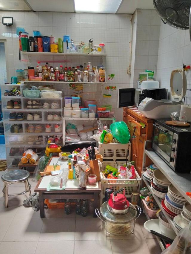 ขายทาวน์เฮ้าส์ 2 ชั้น หมู่บ้านอยู่เจริญ 542 ทำเลดี เดินทางสะดวก    6