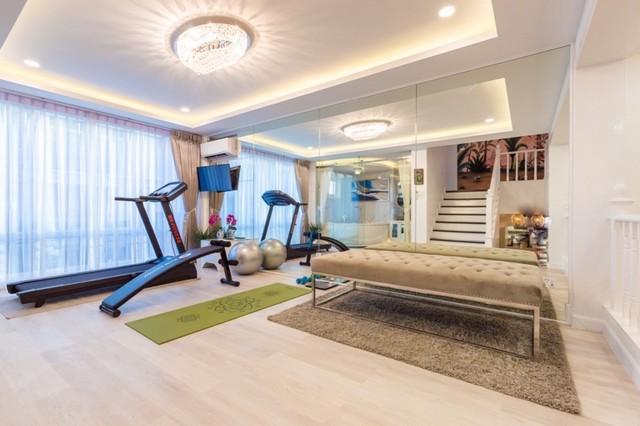 ให้เช่าทาวน์โฮมหรู 4 ชั้น The Peridot Sabaispace ใกล้ Central Eastville และ CDC บ้านใหม่เอี่ยม พร้อมเข้าอยู่ทันที