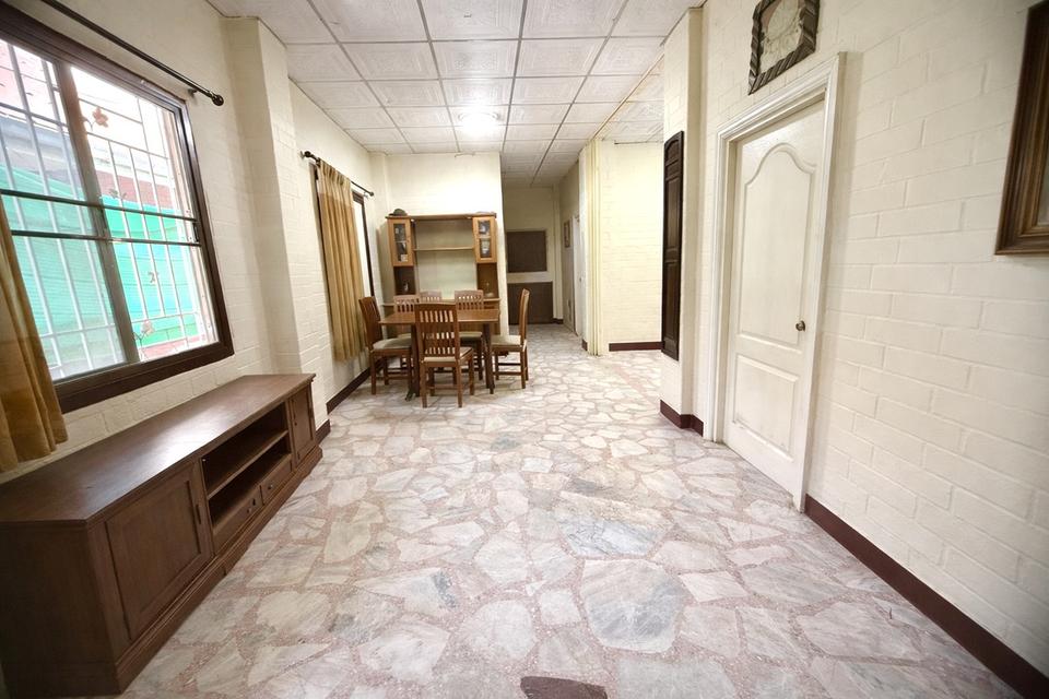 บ้านเดี่ยวชั้นเดียวยกสูง 3 นอน 2น้ำ 3 ที่จอดรถ 2