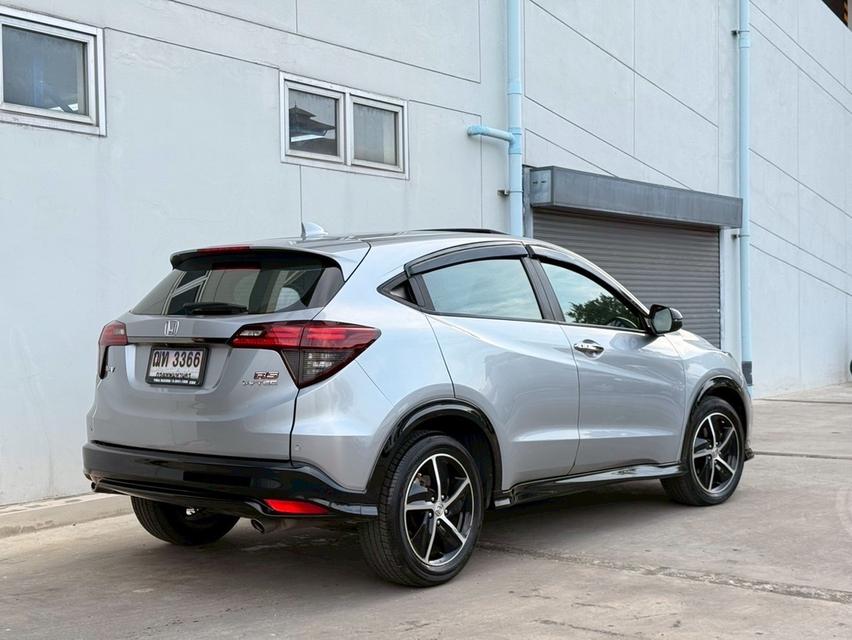  HONDA HRV 1.8RS TOP 2018 สีเทา MINOR CHANGE มือเดียว เข้าศูนย์ทุกระยะ 3