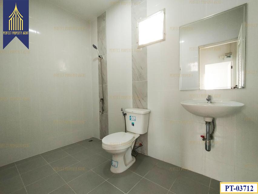 ขาย ทาวน์โฮม 2 ชั้น หลังมุม พื้นที่ด้านข้างเยอะ ฟรีโอน พนาลี ประชาอุทิศ 90 พระสมุทรเจดีย์ 18