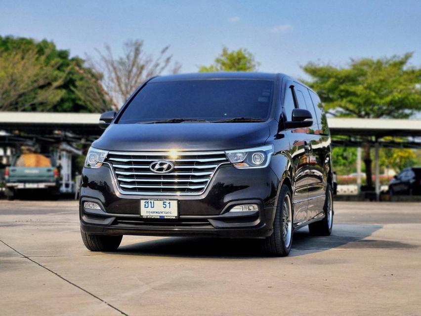 ขาย Hyundai H1 2.5Elite ปี19 2