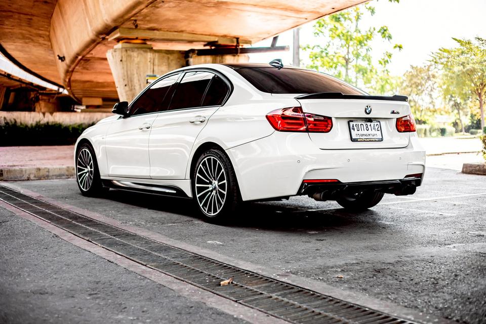 BMW 320d Sport ปี2014 8