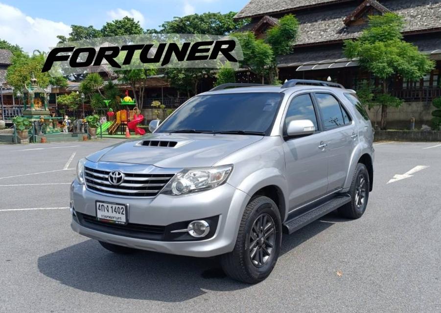 รูป Fortuner สีเทา Midnight SHINE ขับ 2  ฟรีดาวน์