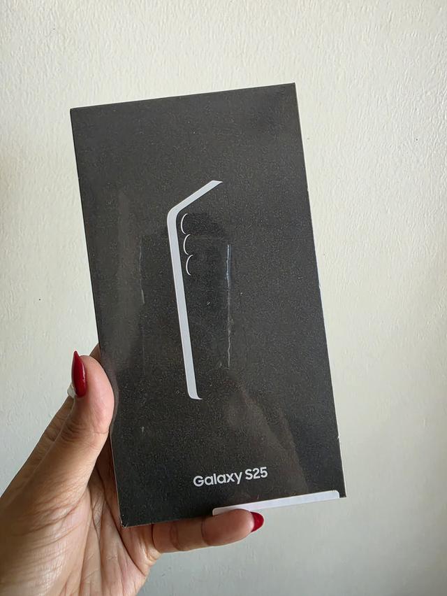 โทรศัพท์ samsung s25
