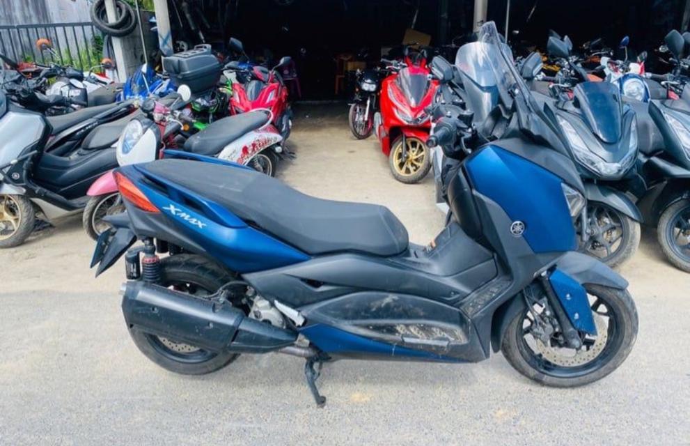 Yamaha XMAX 300 ชุดสีน้ำเงิน / ดำ 3