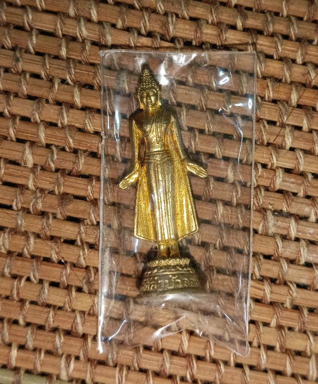 ฉลองพระพุทธเจ้าปางเปิดโลก วัดลำบัวลอย รูปที่ 2