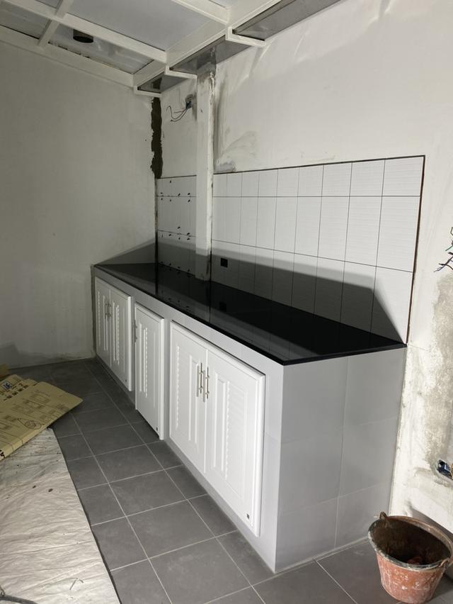 รับเหมา ต่อเติม โครงหลังคา กันสาด ห้องครัว เทพื้น ปูกระเบื้อง ครบวงจร 0950920028 รูปที่ 18