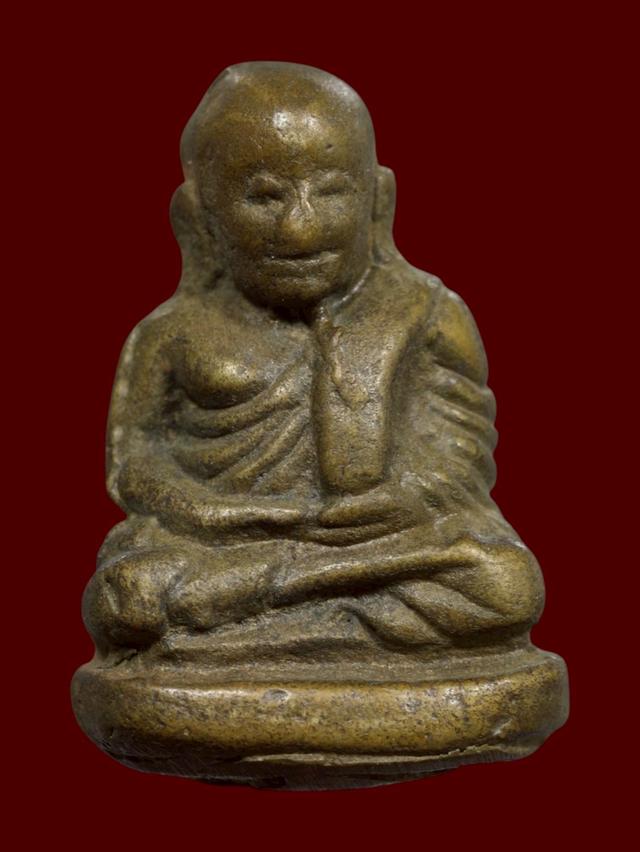 รูปหล่อหลวงพ่อเงิน วัดบางคลาน จ.พิจิตร