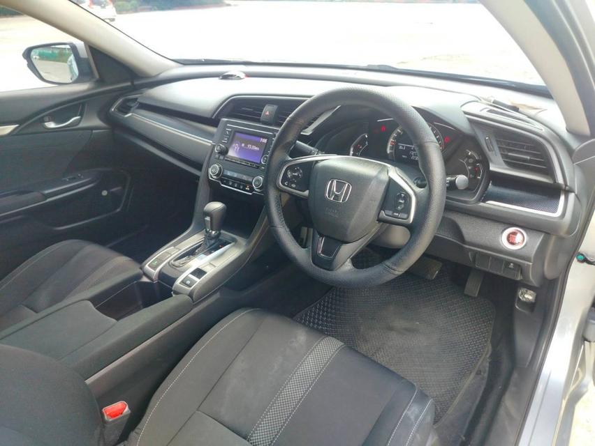 Honda Civic FC 1.8 E CVT (MNC) 2019 สีเทา มือเดียว 16