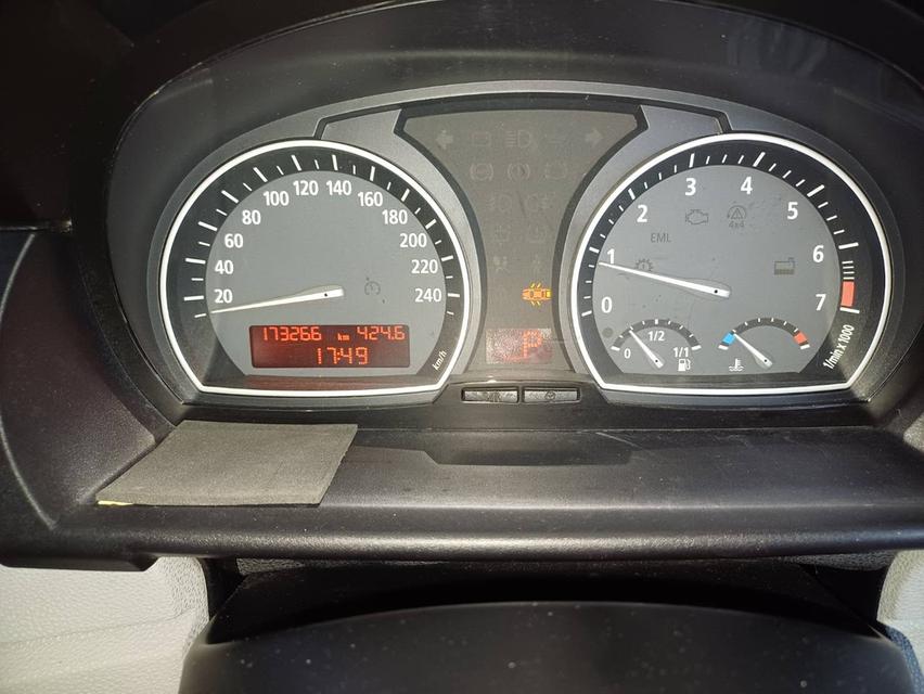 รถยนต์ BMW X3 มือสอง ปี 2010 รูปที่ 2