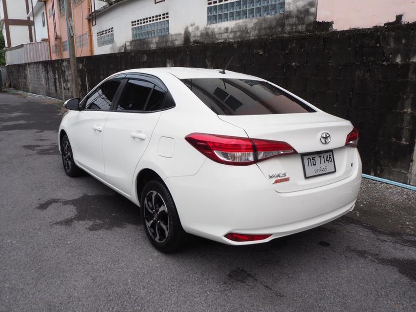 TOYOTA YARIS ATIV 1.2 E  ปี2020 7