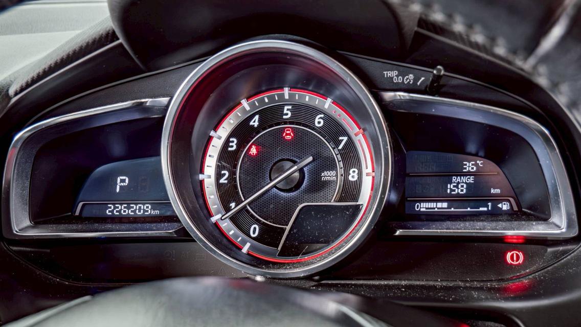 MAZDA MAZDA2 1.3 Sports High Plus ปี 2015 สีแดง โฉม ปี14-ปัจจุบัน 5Dr รูปที่ 14