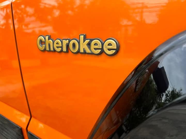 JEEP CHEROKEE สีส้ม 5