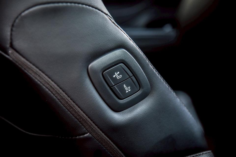 รหัสรถ CBL8684 TOYOTA  Camry 2.0 G AT 2020 9