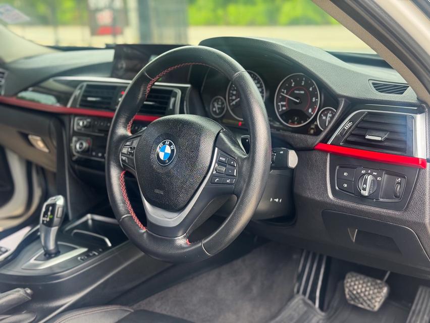 รหัสรถ AVA4364 🎉 BMW 320d Sport ตัว Lci แล้ว รุ่น top สุด (ดีเซลล้วน) F30 ปี 2017  8