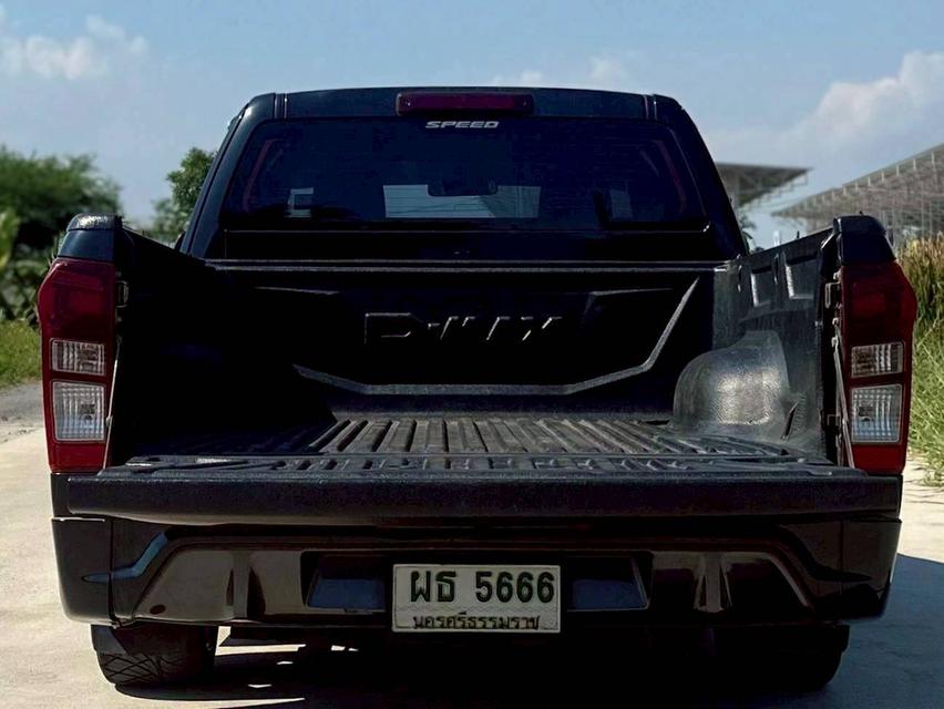 ISUZU  D-Max SPACECAB 1.9 X-Series Z MT  ปี 2016 6