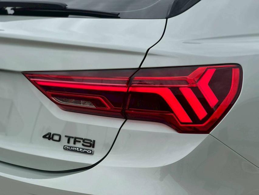 Audi Q3 Sportback 40 TFSI Quattro S-Line Black Edition (MY2022) 2022 จด 2023 7