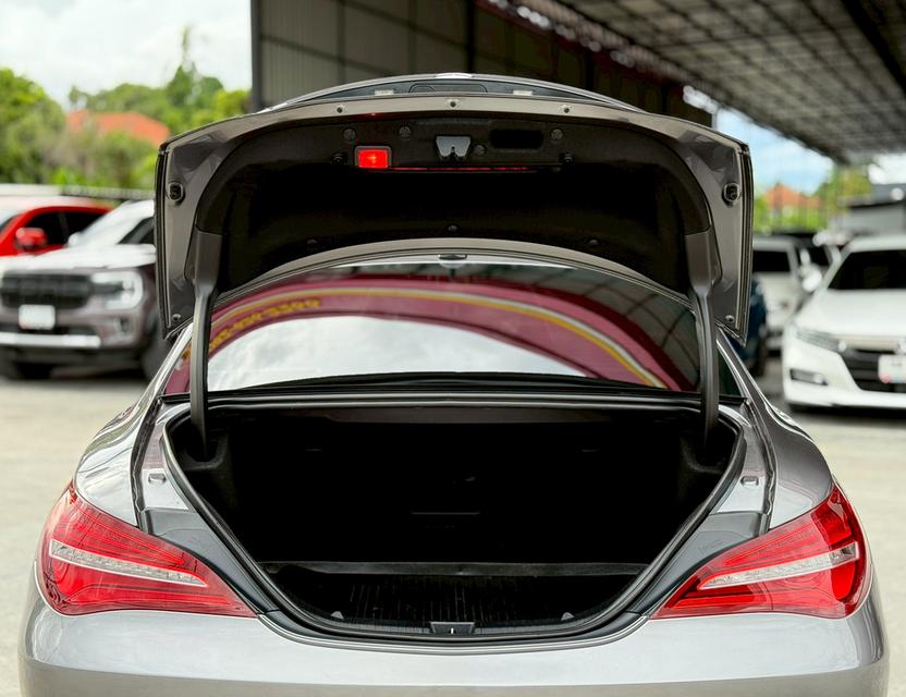 BENZ CLA-CLASS 200 W117 2018  19