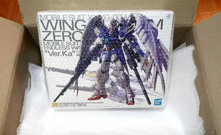 โมเดลกันดั้ม รุ่น MG Wing Gundam Zero EW Ver.Ka