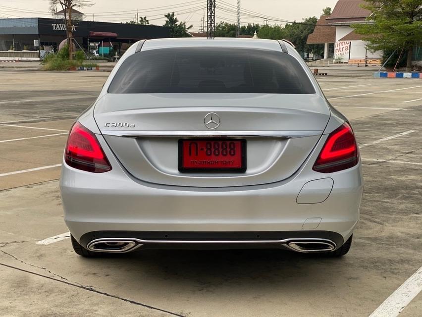 Benz C300e  Avantgarde ปี 2020 รหัส PBG8888 6