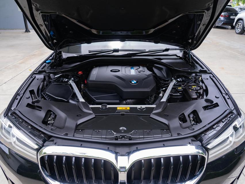 BMW 530e Elite ปี 2023 รูปที่ 17