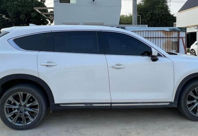 Mazda CX-9 สีขาว 3